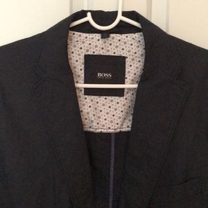Hugo Boss jacket/ blazer. 40R. Mint